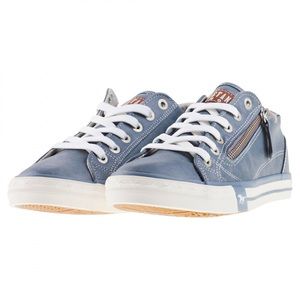 Women’s Zip-Up Trainers by Mustang